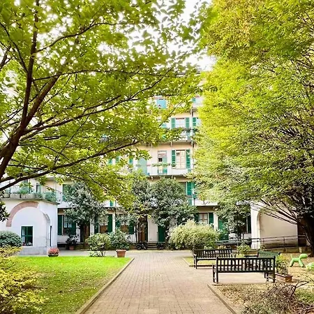 Garden View, Free Parking And Checkout In The Afternoon Apartment Milan Exterior photo